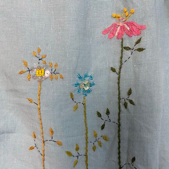 LA Blend 100% Linen Light Blue Embroidered Beaded Top Pants Set Size Medium - Picture 3 of 16